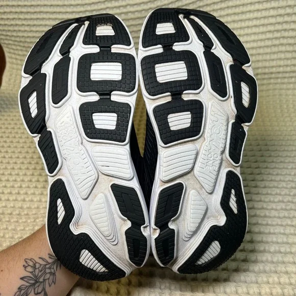 Hoka One One Bondi 7 Black White Running Shoes Womens 8.5 1110519 BWHT - Picture 9 of 10
